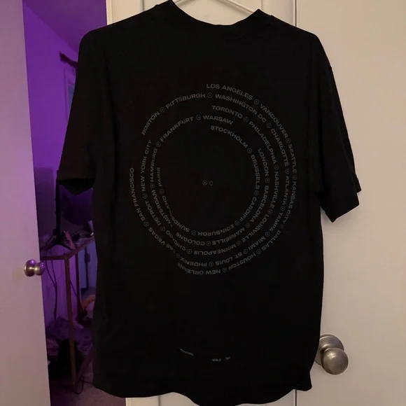 Beyonce Renaissance World Tour Graphic Tshirt - Picture 4 of 5